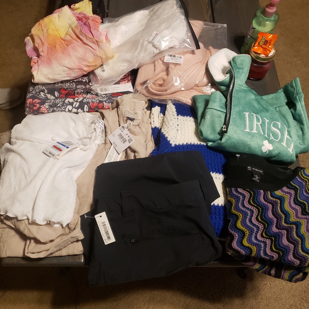 10 piece lot NWT  size large-xlarge
